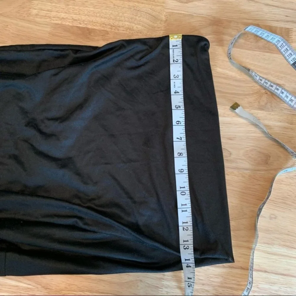 Beyond Yoga Black Infinity Scarf with zipper pocket